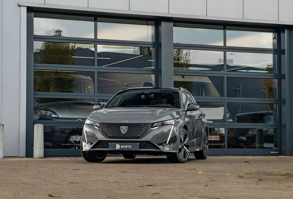 Peugeot SW  GT  MHEV 136 PK  Automaat  Camera  Nav...