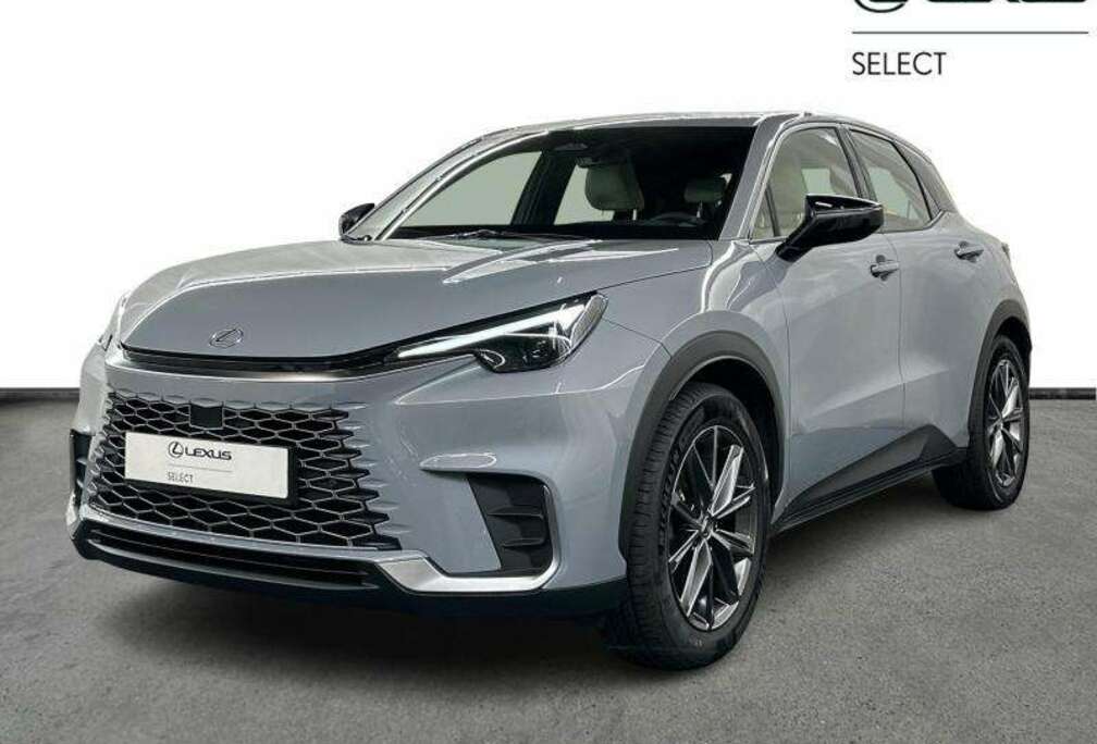Lexus Elegant