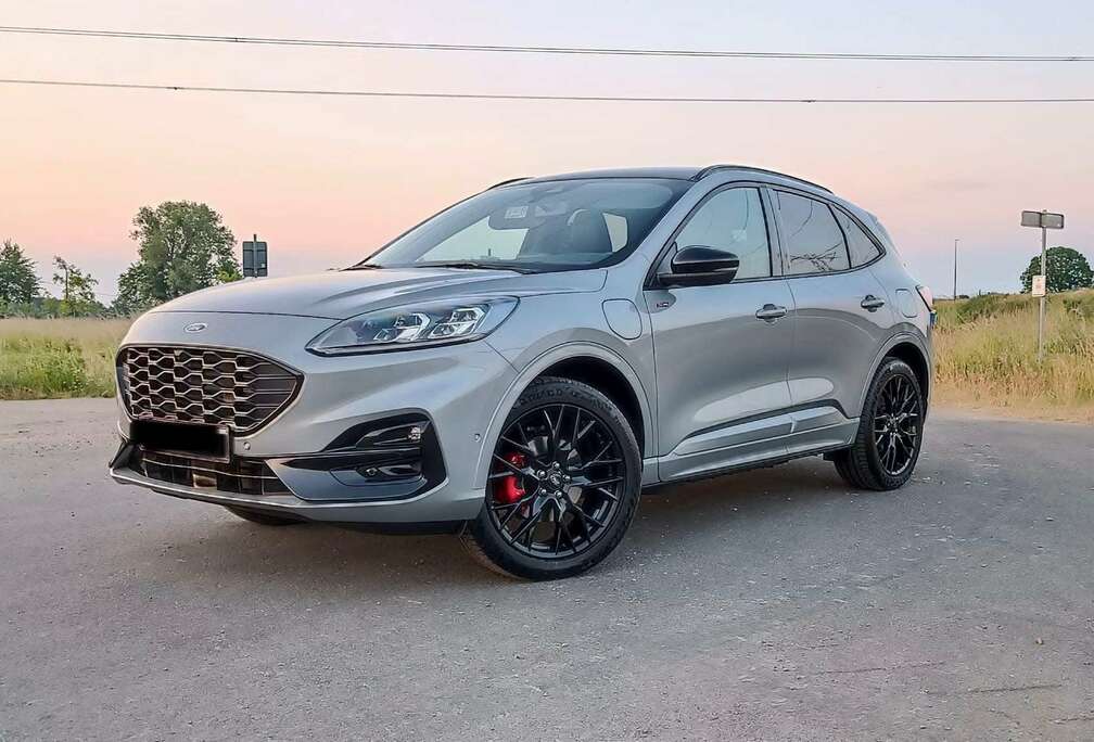 Ford Kuga PHEV 2.5 EcoBoost FWD ST-Line X