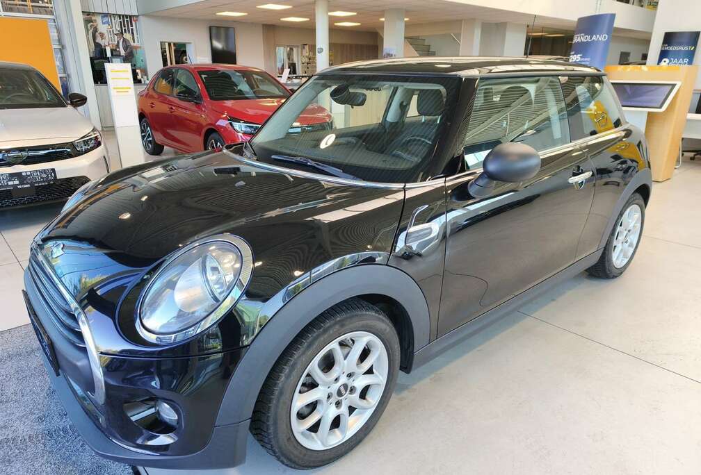 MINI 1.2 BENZINE ZETELVERWARMING PARKSENS BT AUTO AIRCO