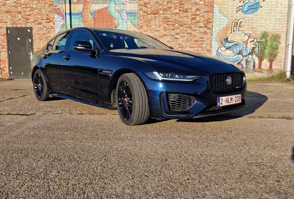 Jaguar XE 2.0 T P250 R-Dynamic S