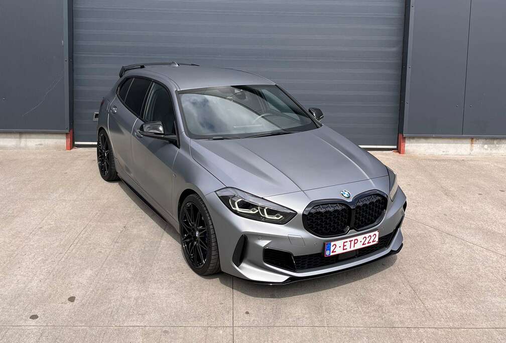 BMW M135i 30 mois/maanden Garantie Premium selection