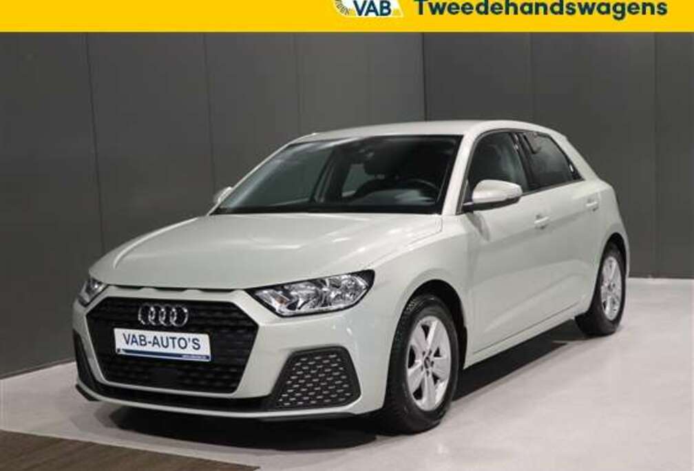 Audi sportback 25 TFSI S-TRONIC