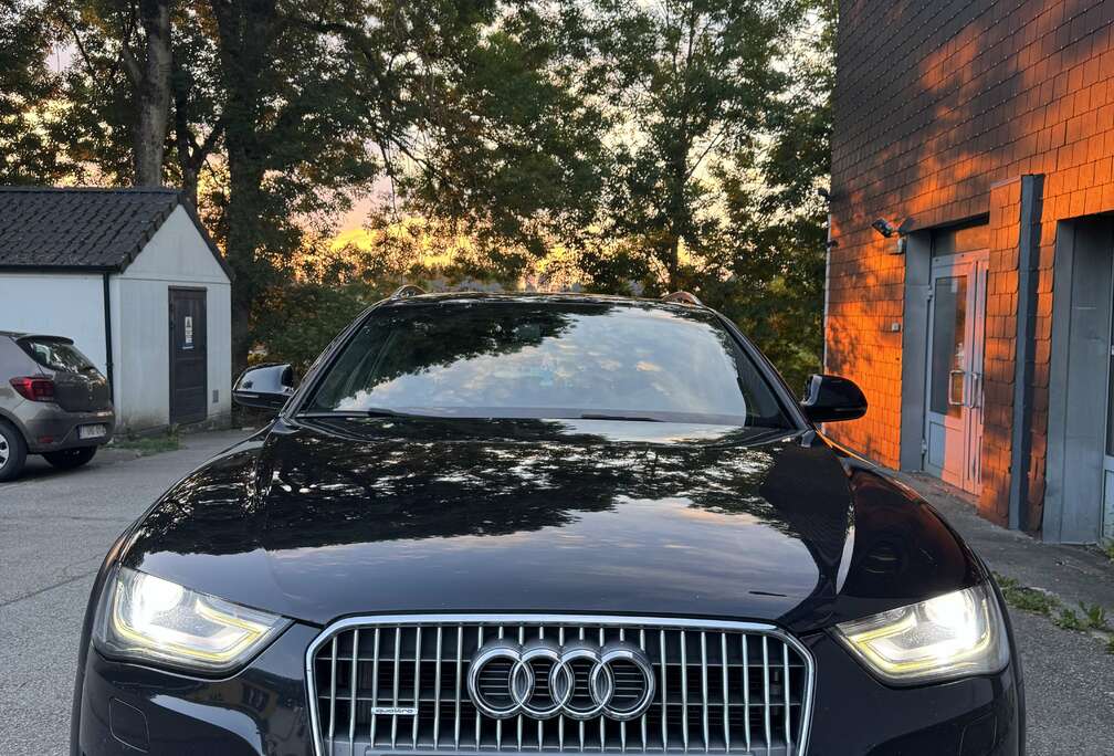 Audi Quattro 2.0 TDI 177 DPF Ambiente S Tronic