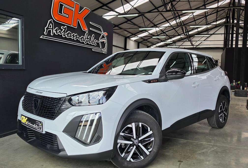 Peugeot 2008 1.2 Turbo Style Style