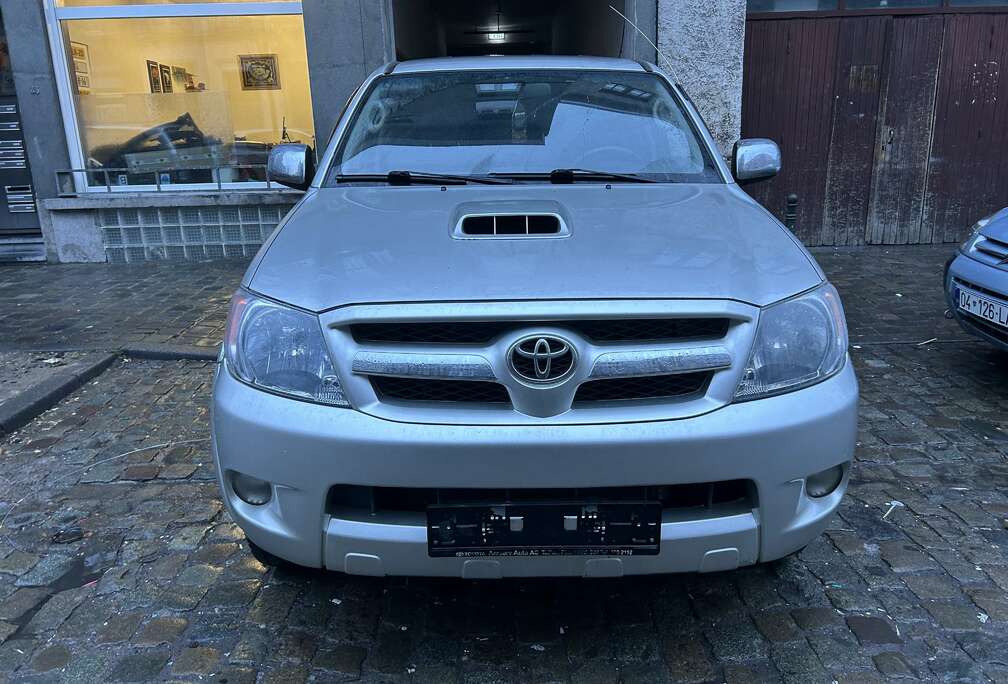 Toyota 4x4 Double Cab Sol Uniquement L’export