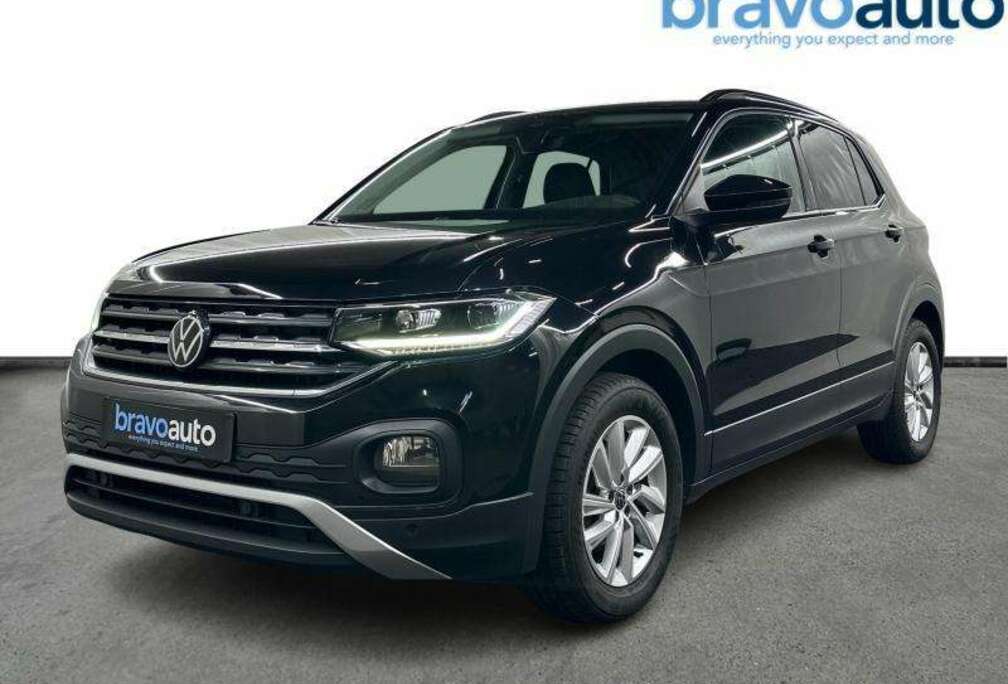 Volkswagen DSG Life | LED | carplay