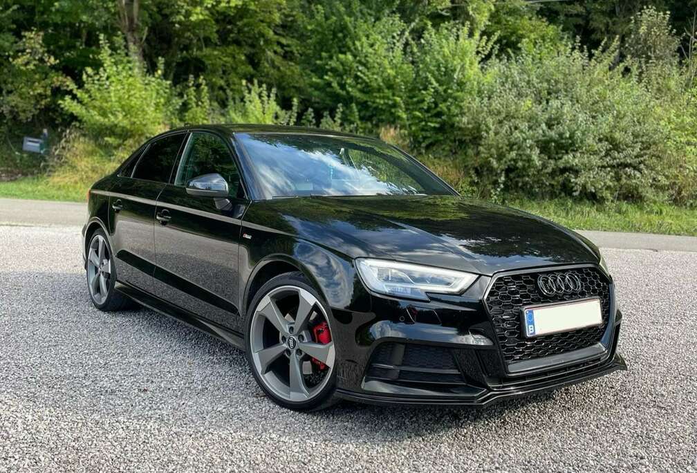 Audi 2.0 TDi Design S tronic