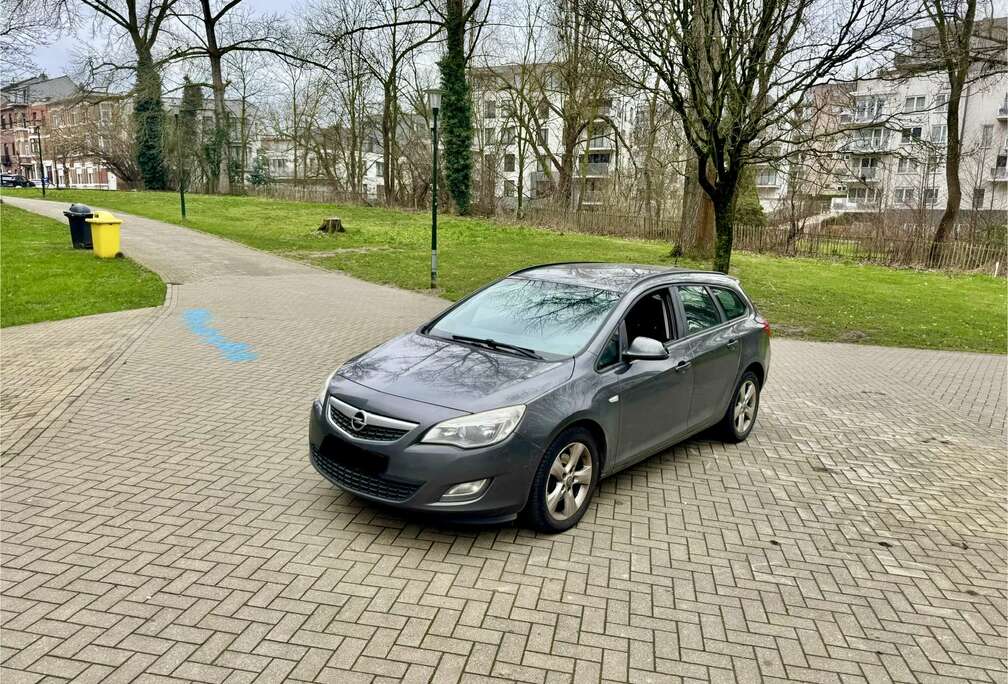 Opel Astra Sports Tourer 1.7 CDTi Essentia