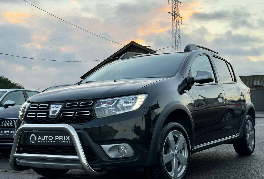 Dacia 0.9 TCe Stepway Techroad Navi PDC Clim Cruise