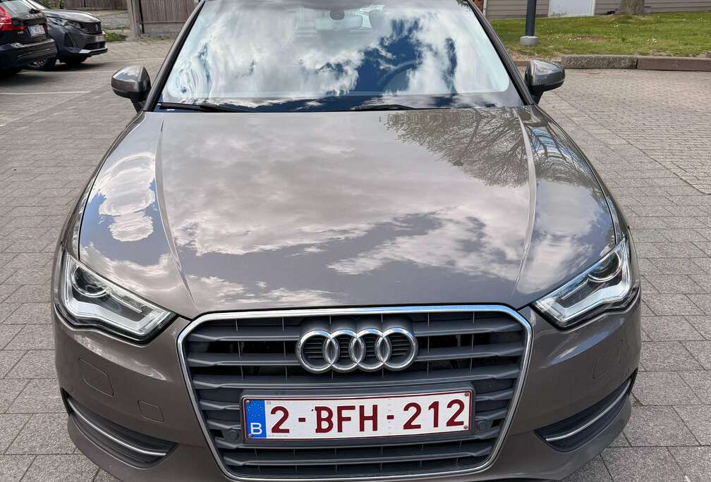 Audi A3 Sportback 1.4 TFSI Ultra Attraction c.o.d.S tronic