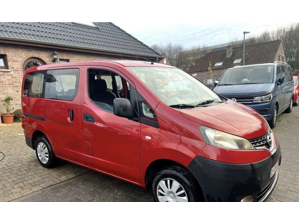 Nissan 1.6 Premium