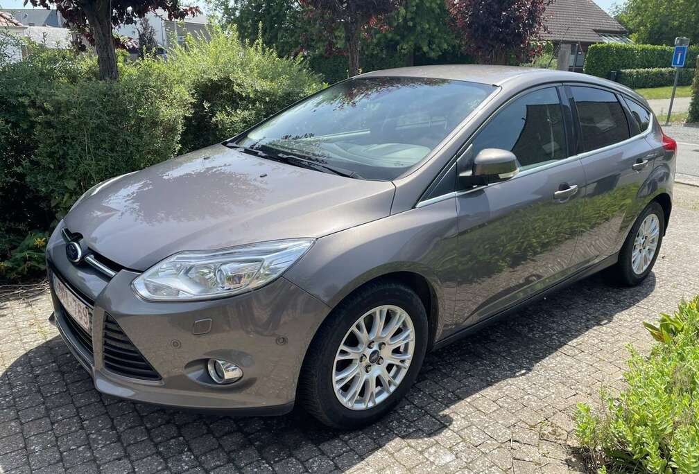 Ford 1.0 EcoBoost ECOnetic Tech. Titanium
