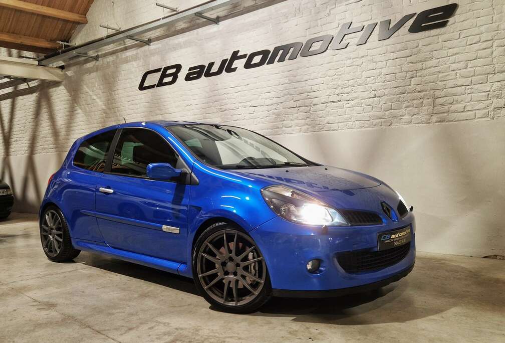 Renault Clio 2.0i 16v Sport