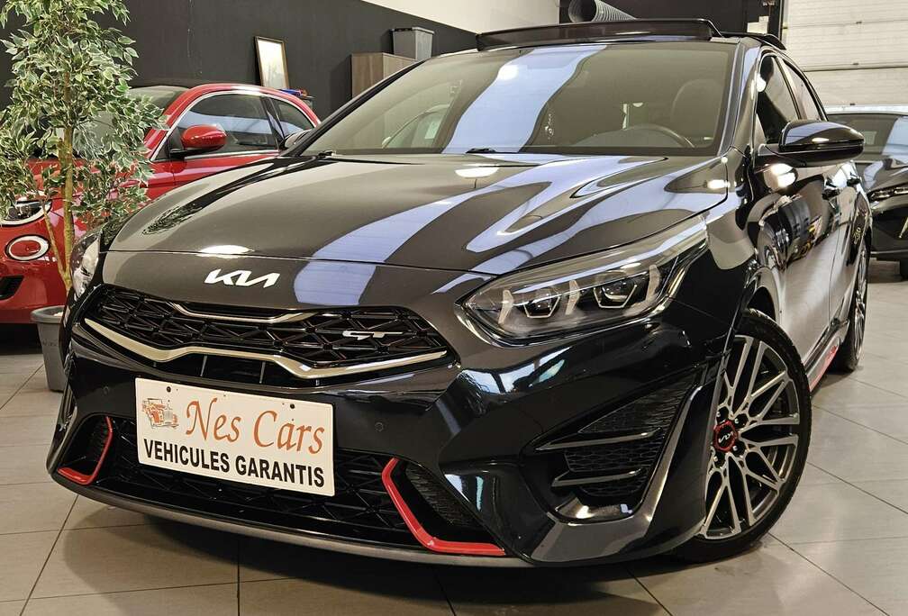 Kia GT 1.6 T-GDi,CUIR,GPS,TOIT PANO,GARANTIE 7 ANS