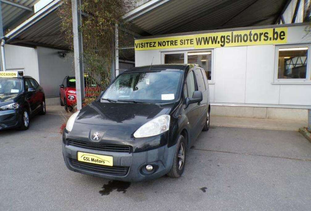 Peugeot 1.6HDi 90cv Automatic 06/13 Airco GPS Carplay