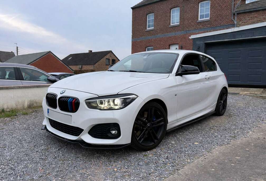 BMW 118iA