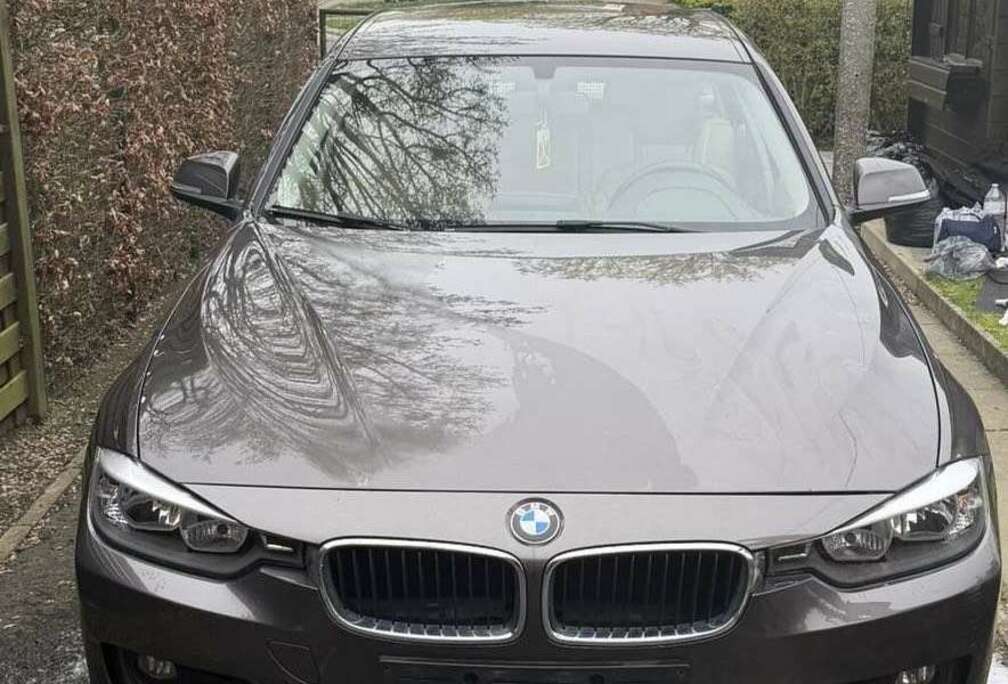 BMW 318d Touring