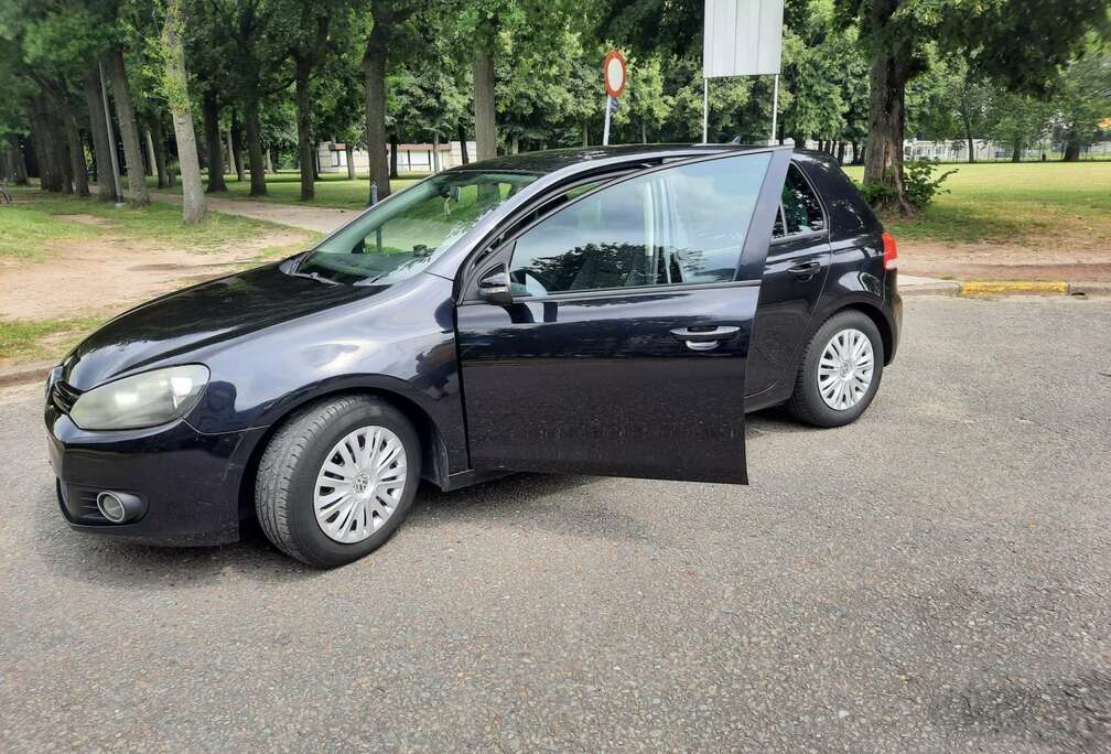 Volkswagen SW 1.6 CR TDi Bluemotion