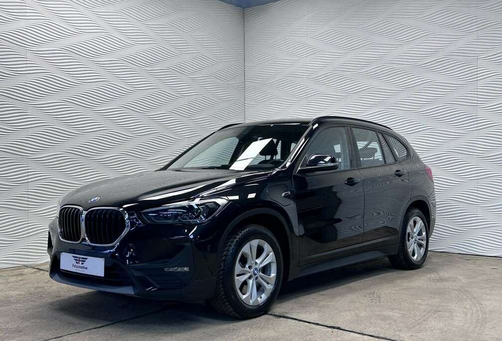 BMW xDrive25e*PHEV*HUD*CAMERA*HUD*LAGE BIV!*LED*