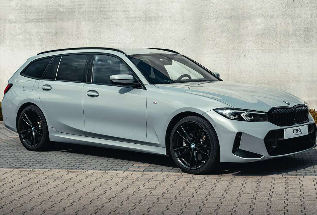 BMW e Touring M Sport/ 19\