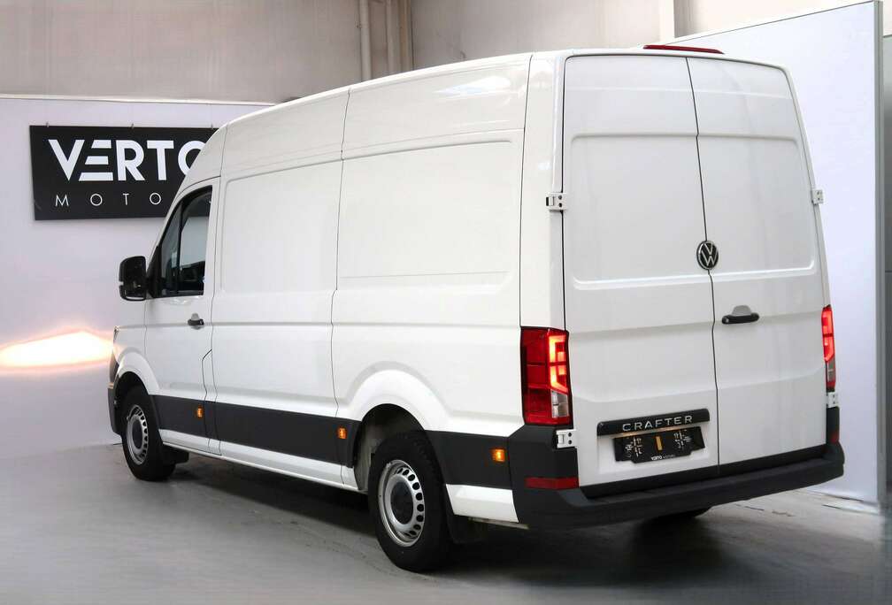 Volkswagen 2.0CRTDI 140pk! L3H3