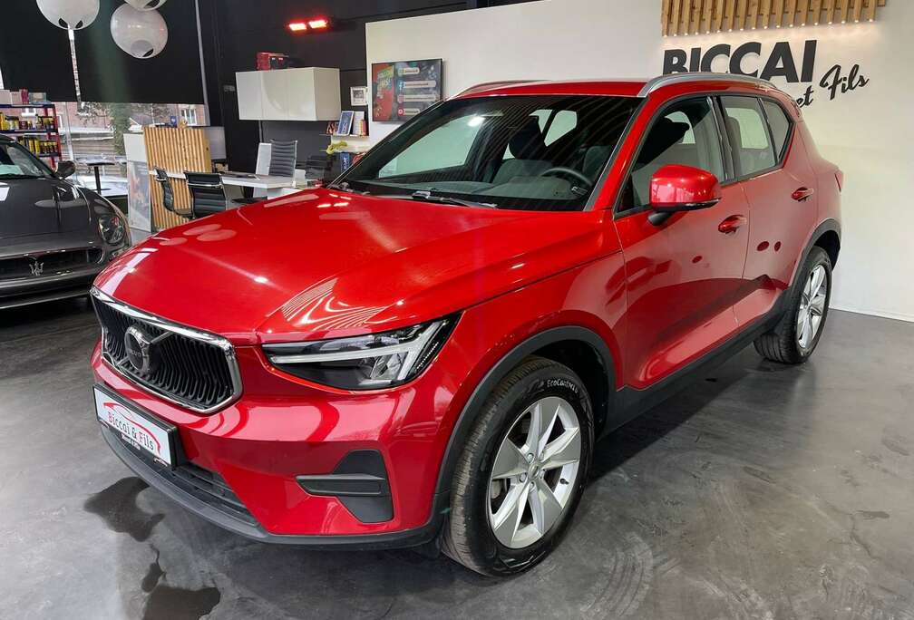 Volvo XC40 2.0 B3 MHEV