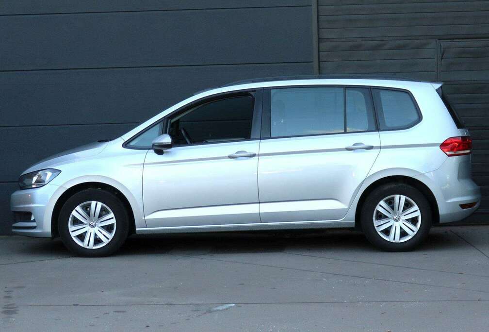 Volkswagen 1.5 TSI ACT Trendline OPF DSG Panoramisch Opendak