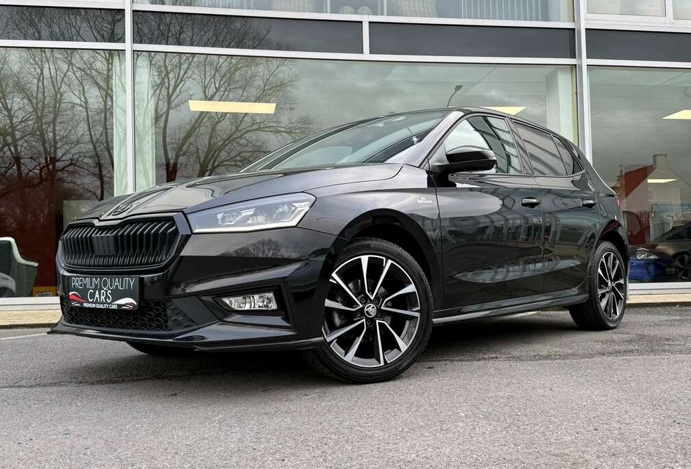 Skoda 1.5 TSI Monte Carlo / CARPLAY / CAMERA / ZETLVRWM/