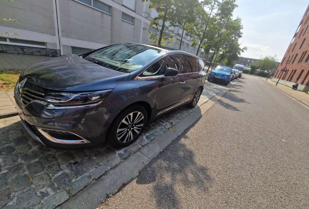 Renault Energy dCi 160 EDC Initiale Paris