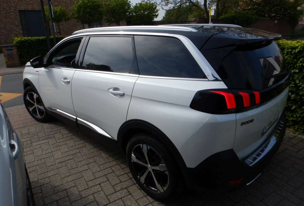 Peugeot 5008 1.6 PureTech GT Line (EU6.2)
