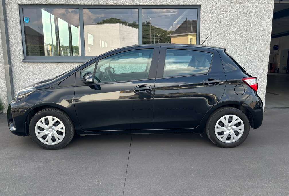Toyota Yaris 1.0i VVT-i 5d AIRCO CARPLAY CAMERA