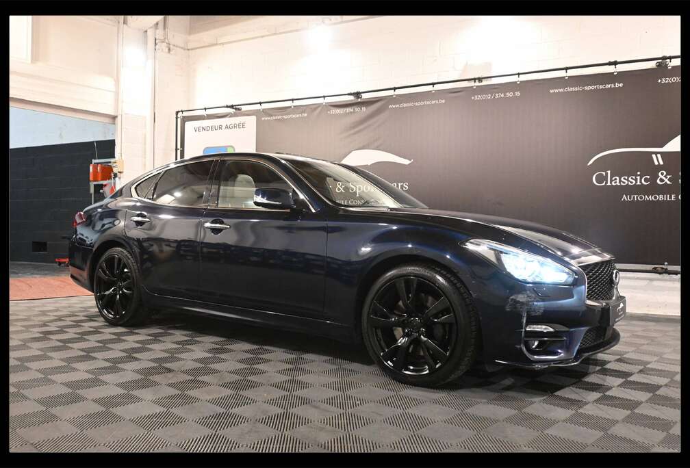 Infiniti Q70 S 2.2d PREMIUM EXECUTIVE / EURO 6 / DISTRONIC / LANE ASSIST / CAMERA 360 / SUNROOF / KEYLESS / XENON / FULL OPTIONS