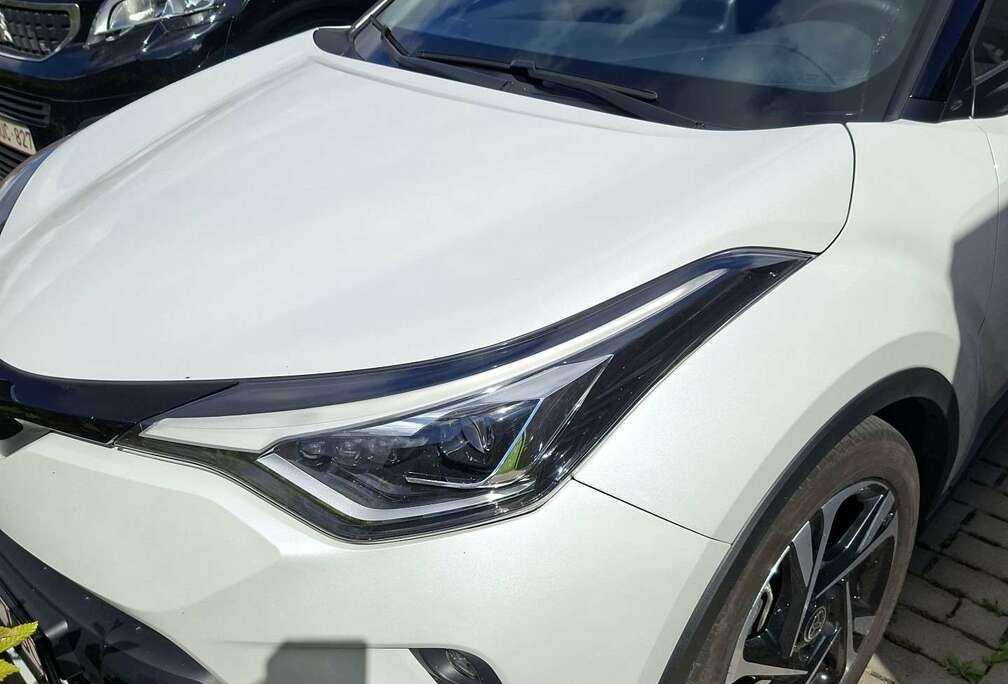Toyota Toyota C HR 5 D 1,8 L HYBRIDE CVT BI TONR