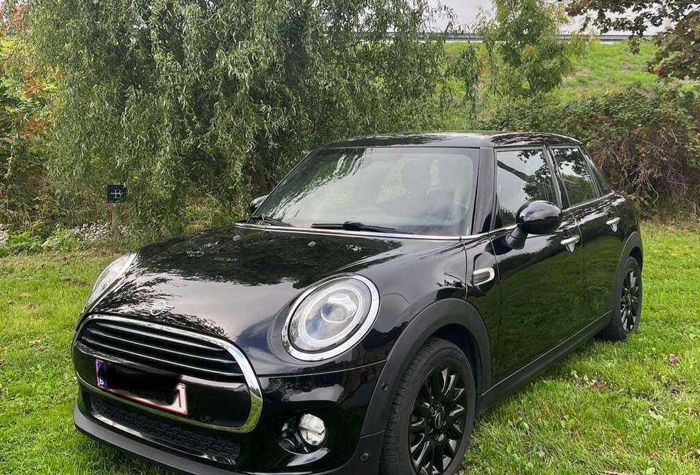 MINI 5drs 1.5 Benzine