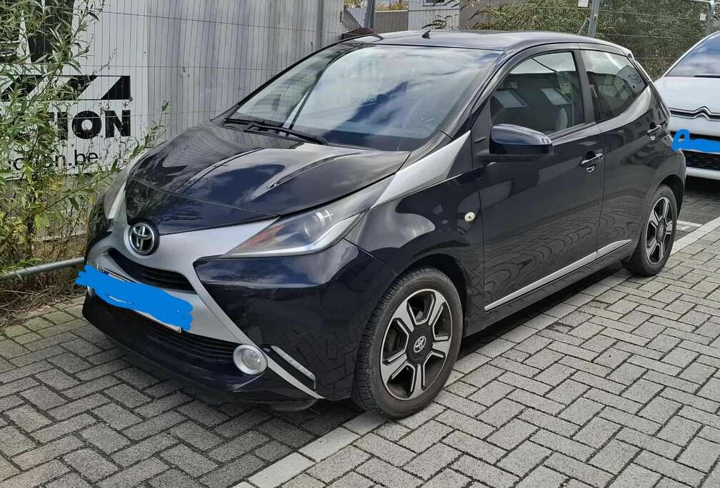 Toyota Aygo 1.0i VVT-i x-clusiv