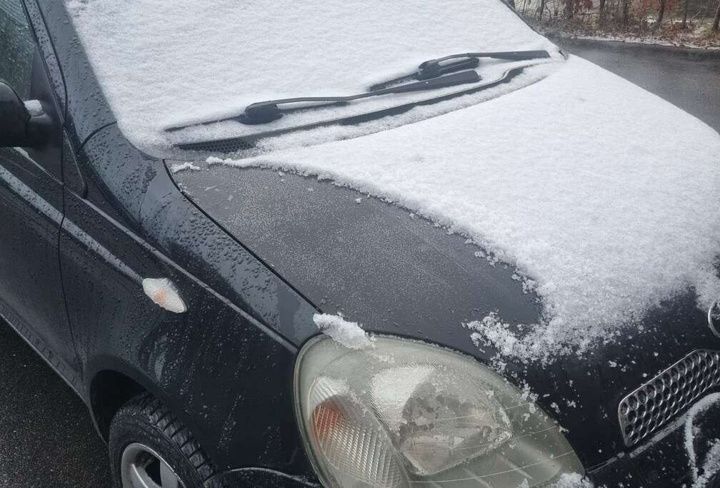 Toyota 1.3i 16v Linea Luna