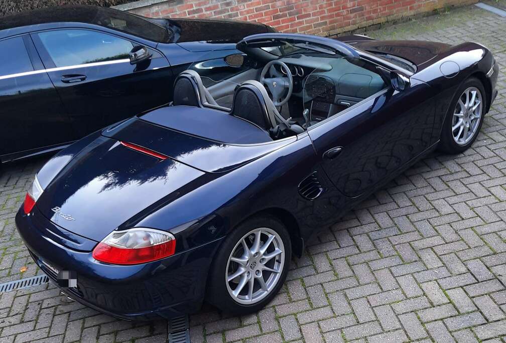 Porsche 2.7i Facelift