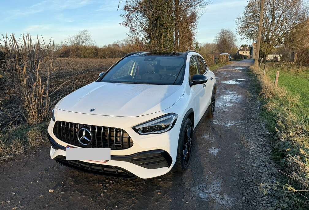 Mercedes-Benz GLA 35 AMG 4-Matic