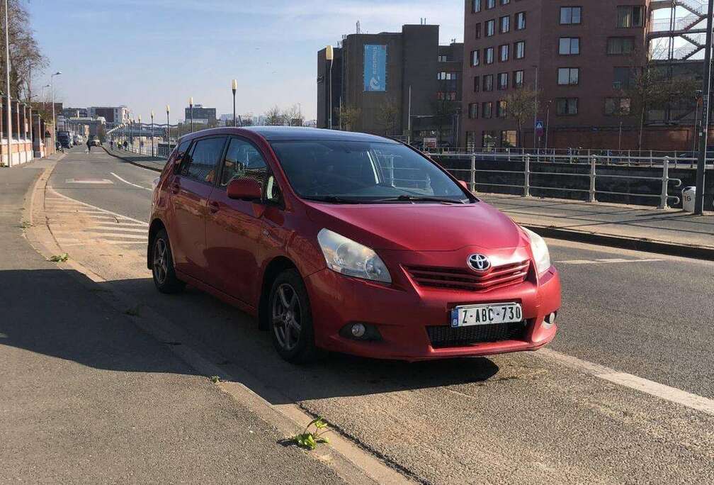 Toyota Verso 1.6i Sol