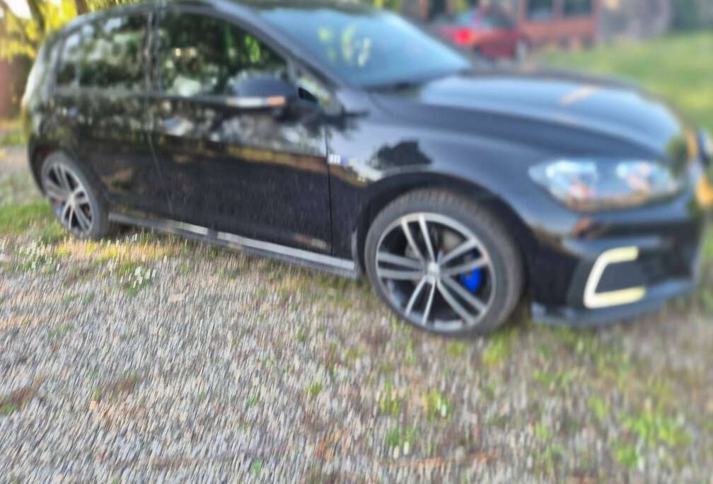 Volkswagen 14 TSI PHEV GTE BMT DSG - NAVI, AIRCO, PDC+CAM, TREKHAAK EN MEER