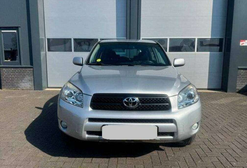 Toyota RAV 4 2.0 4x4 Sol