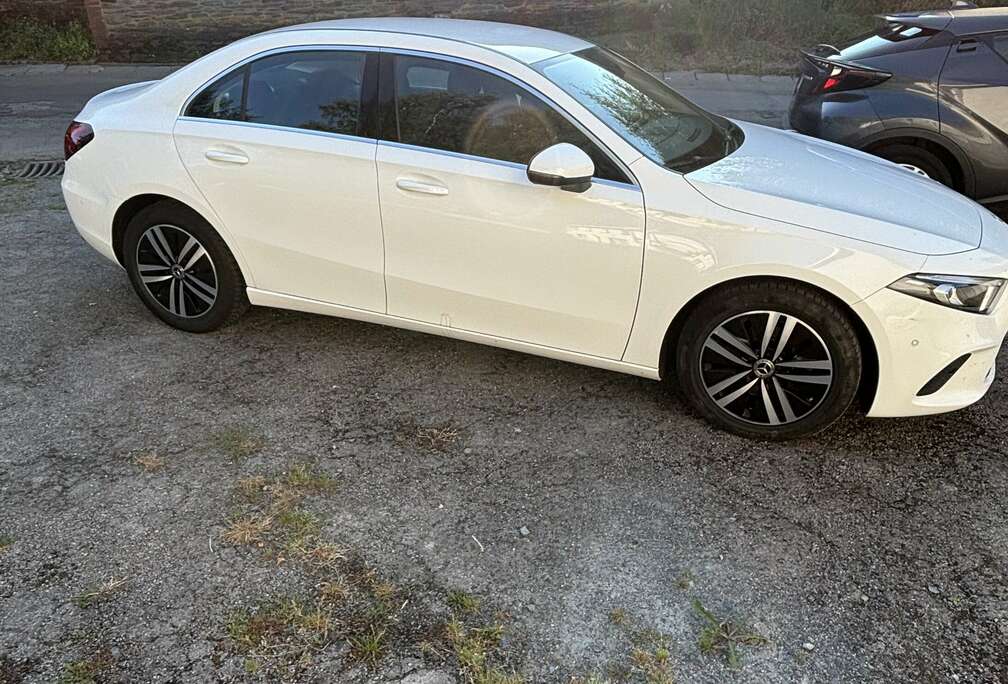 Mercedes-Benz d Business Solution