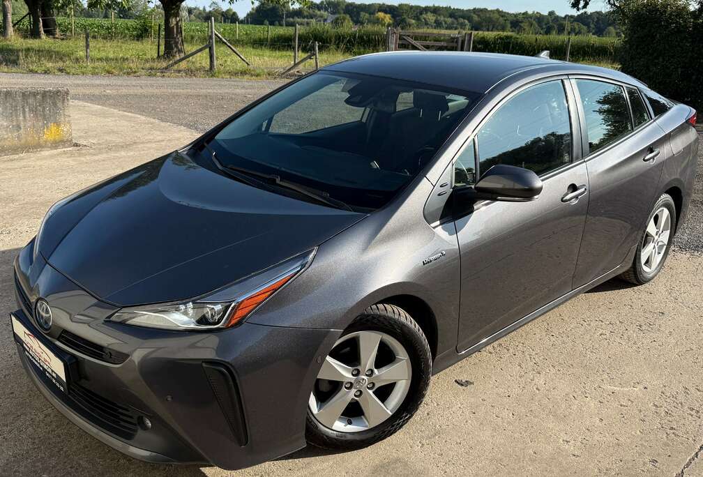 Toyota Prius PHEV 1.8i VVT-i Business 5pl. CVT(EU6.2)