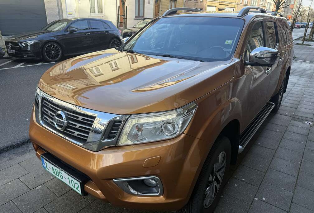 Nissan 2.3 DCI 160000KM FULL OPTION ÉTAT NEUF  1er MAIN