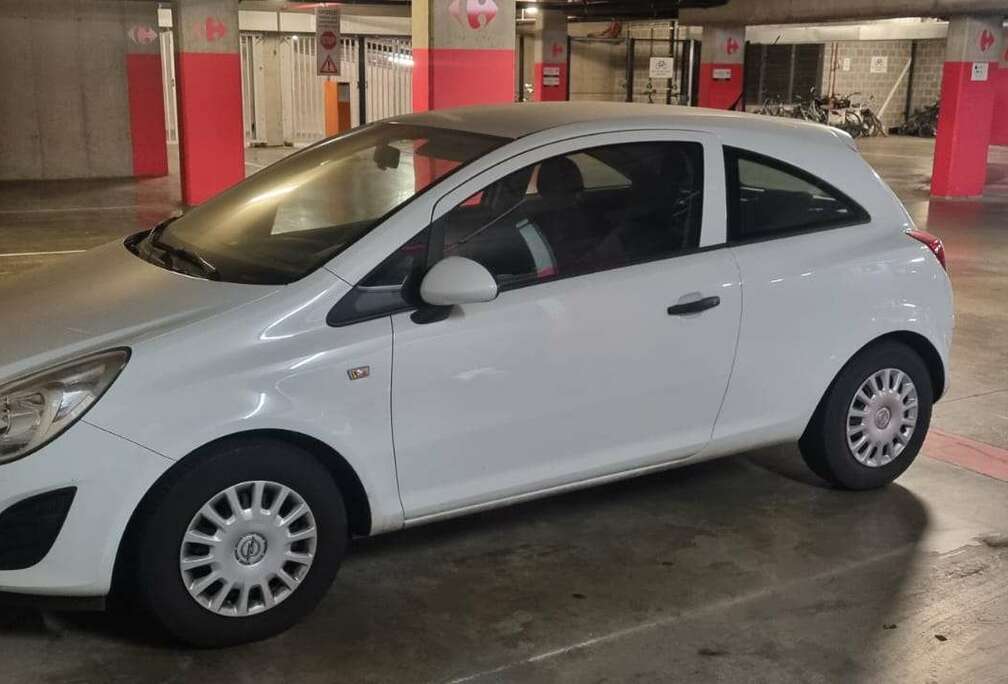 Opel Corsa 1.0i Enjoy