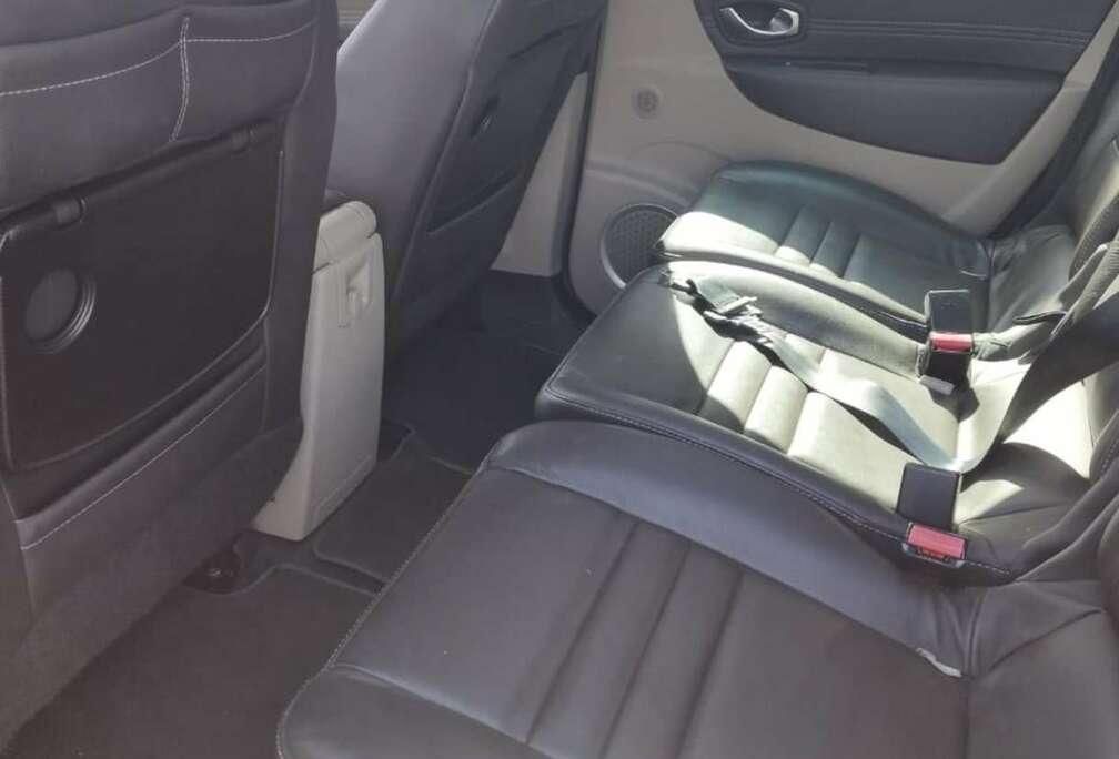 Renault Grand Scénic 2.0i Dynamique 5pl.