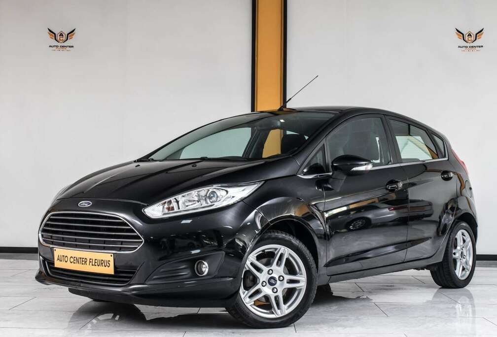 Ford 1.5 TDCi Titanium 5 Portes