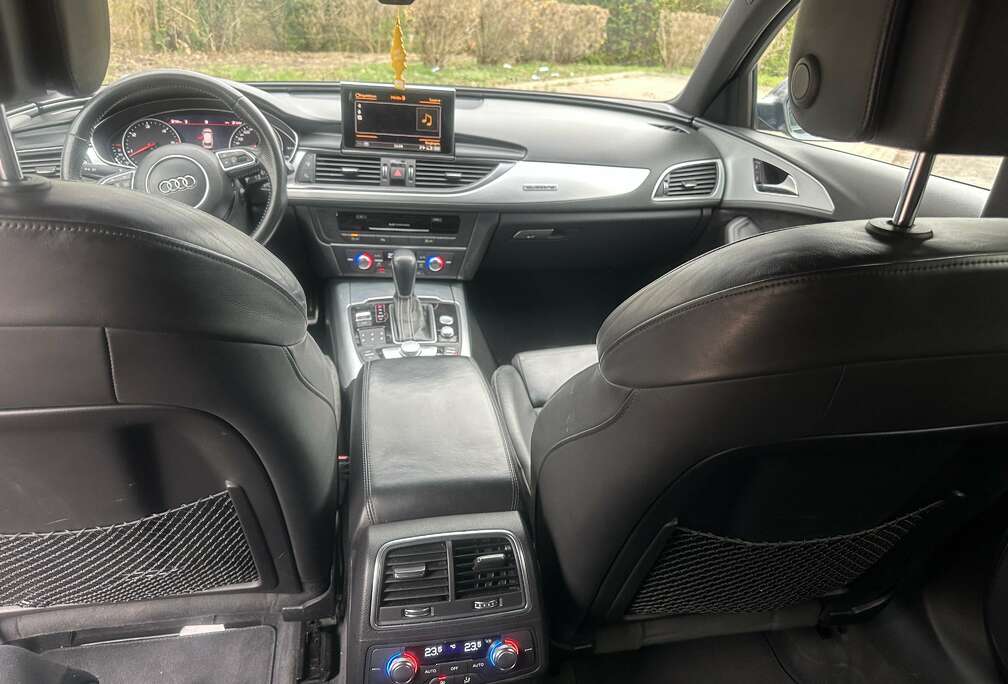 Audi Avant 3.0 TDi V6 Quattro S tronic