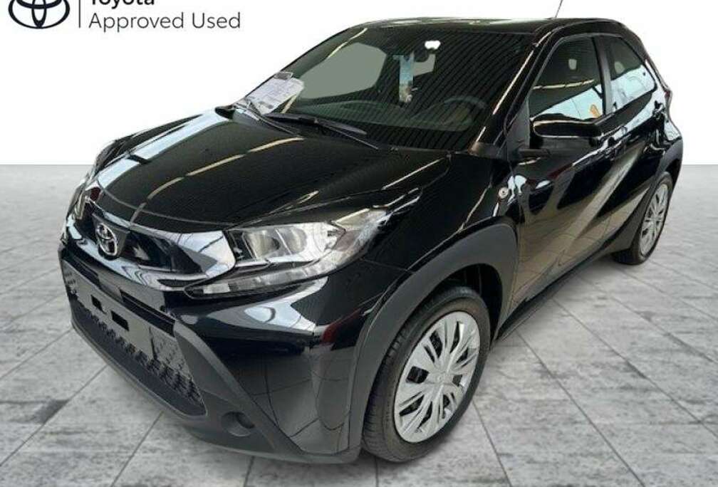 Toyota play Aygo X X-Play